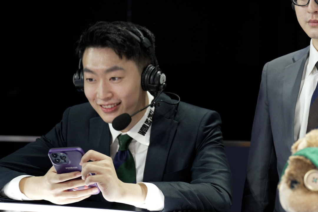 对话管泽元一个电竞解说的出圈故事