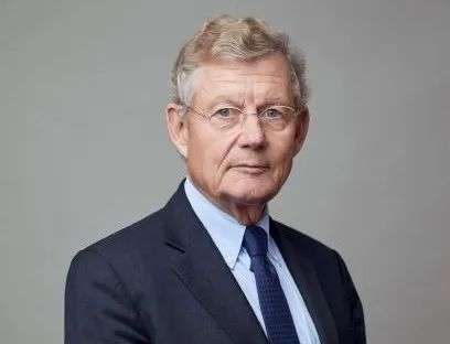 瓦伦堡家族兴盛史穿越200年历史的钥匙下