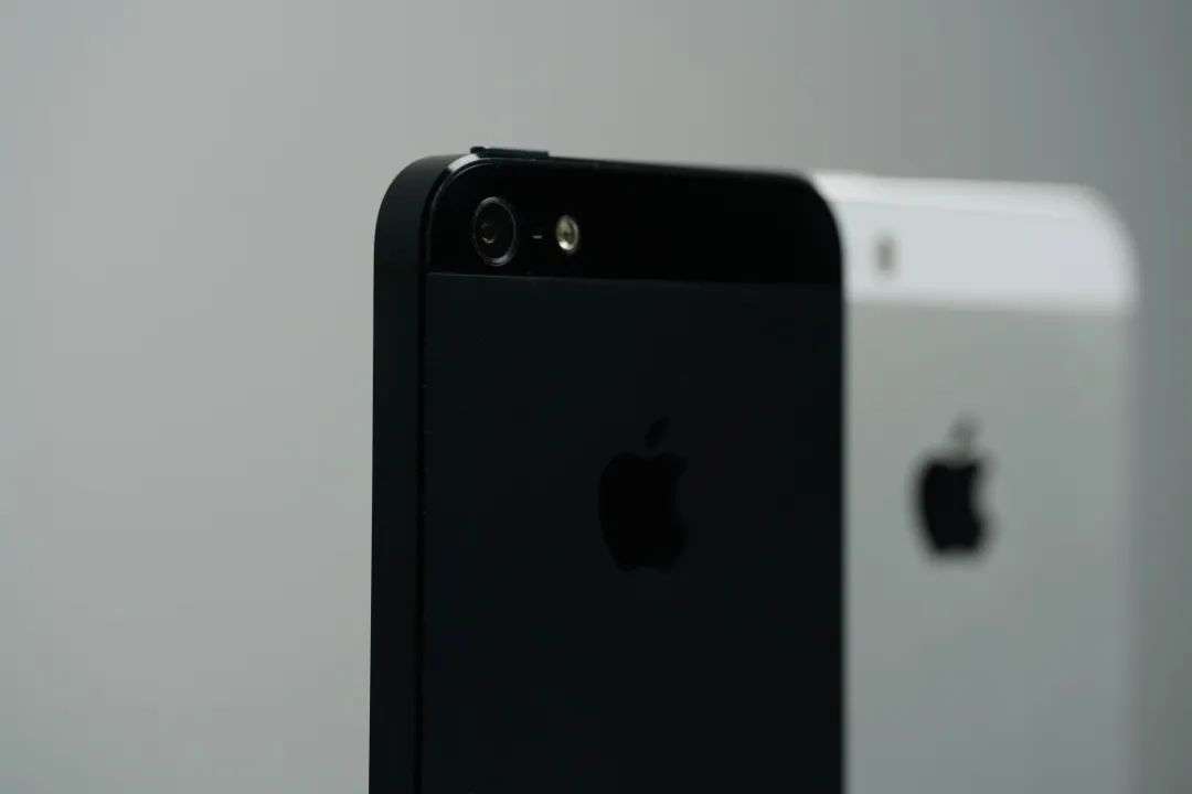 4台中古iPhone横评：十年前的iPhone 5还能当主力机吗？(图5)