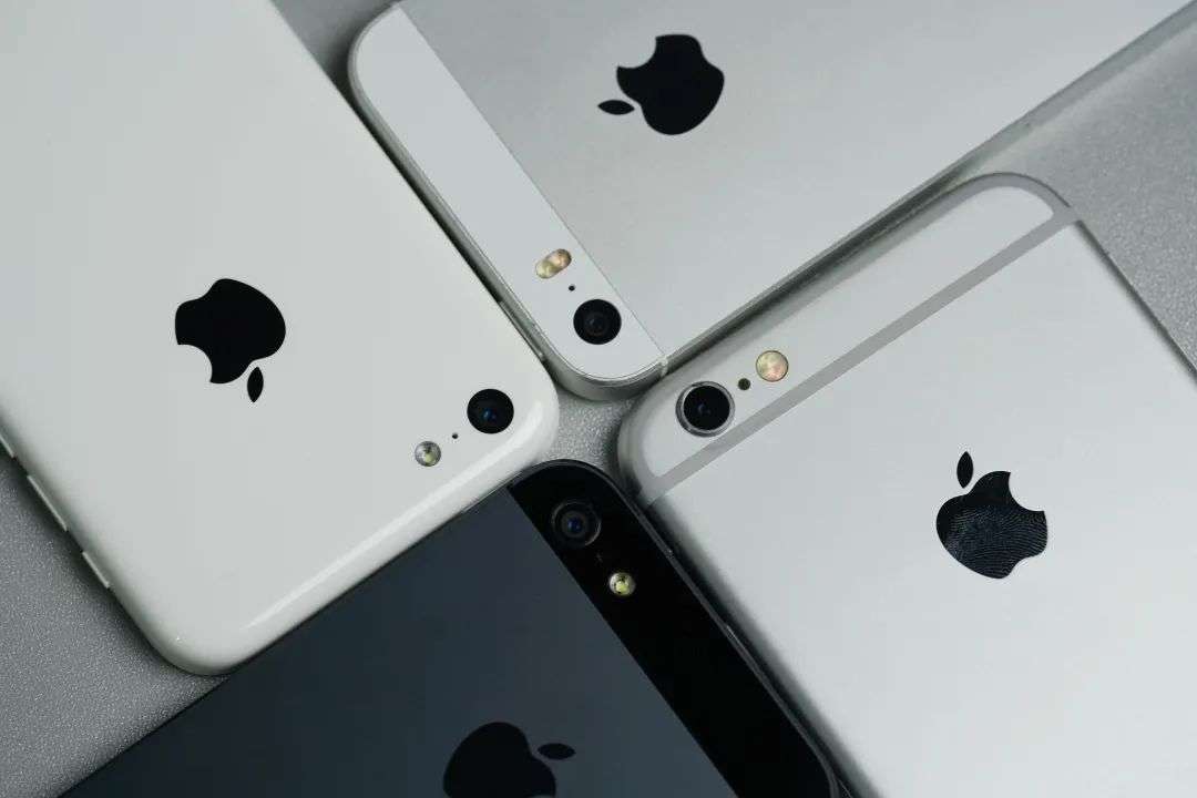 4台中古iPhone横评：十年前的iPhone 5还能当主力机吗？(图2)
