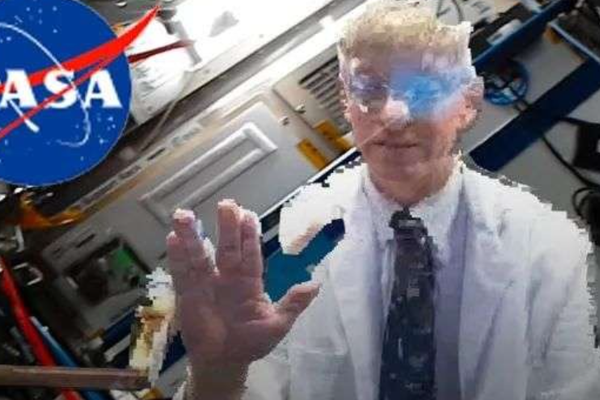 把元宇宙搬上太空？NASA首批「全息」人类正式抵达空间站-36氪
