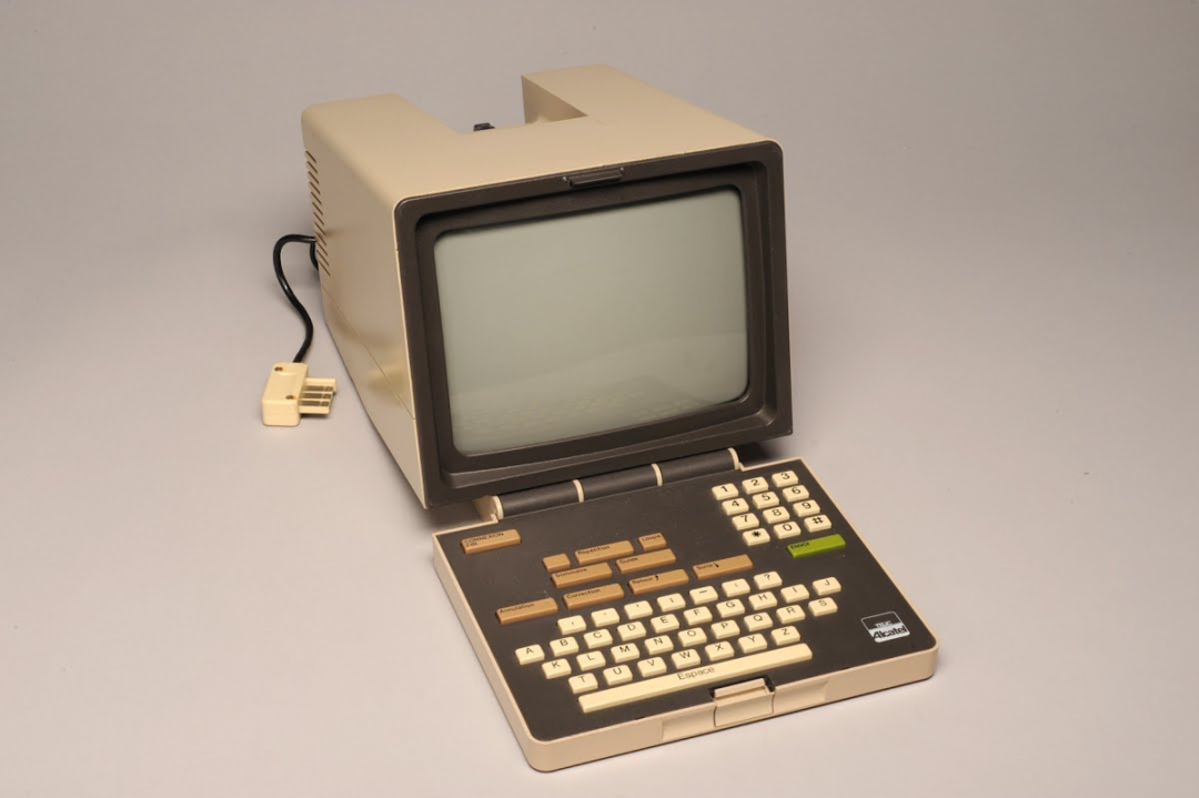 一款「失败产品」的逆袭:为什么 macintosh 麦金塔是苹果「最伟大」的