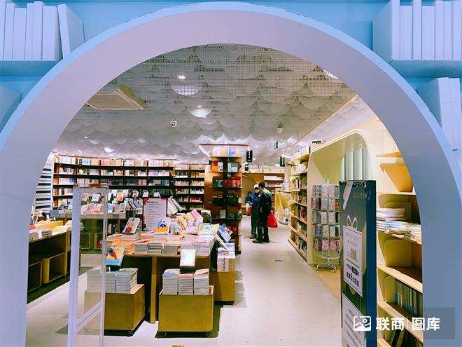 言幾又退出杭州實體書店如何找到自己的盈利模式