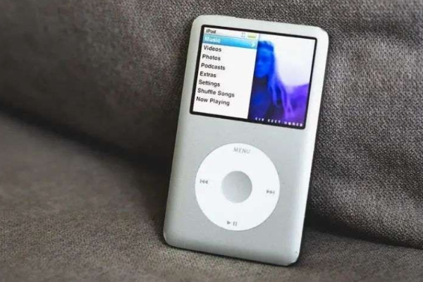 レビューで送料無料】 iPod 第二世代(完動品), 第2世代