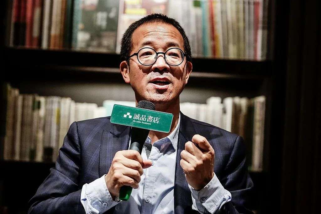 他们人生第一次直播购物，都给了俞敏洪的东方甄选-36氪