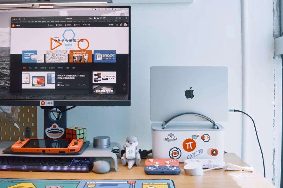 M2 MacBook Air快速上手：全新外观，性能提升的M2现在值不值得买？(图2)