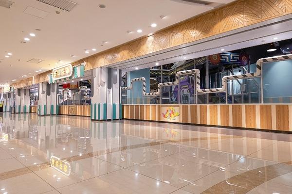 中国“黄金周”购物狂欢：销售与客流高峰