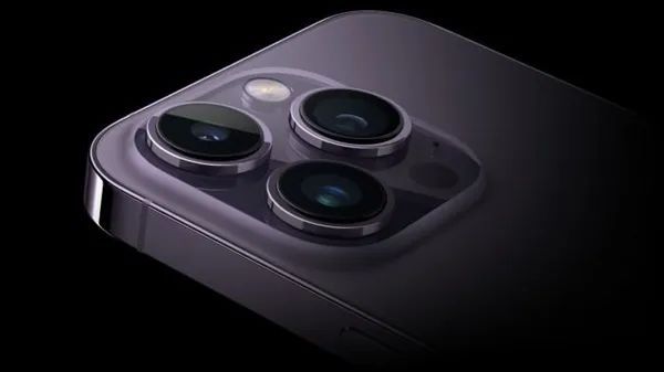 iPhone15又爆猛料：边框重新设计，最强传感器加持拍摄翻倍......
