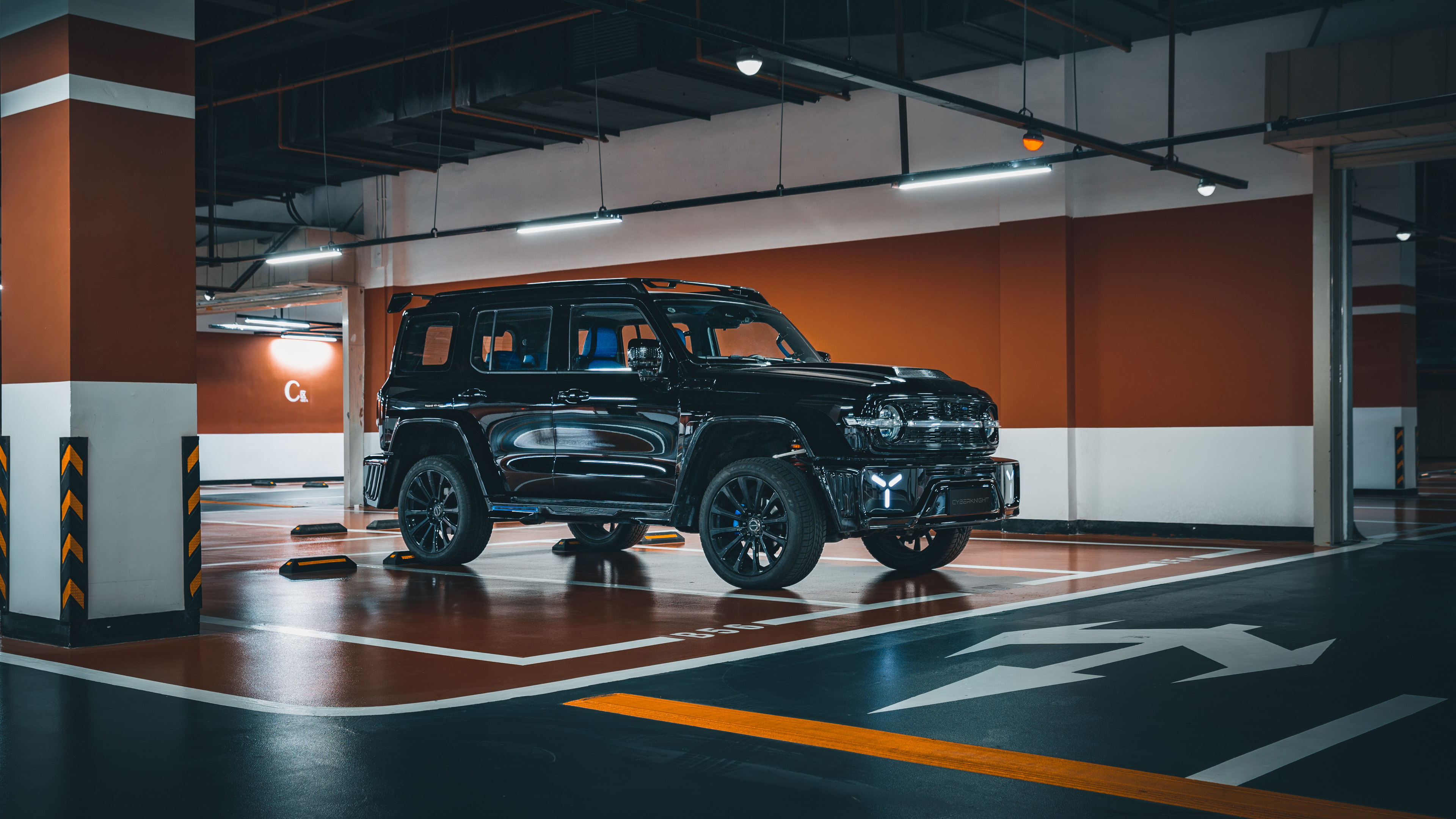 「超境汽车」用正向开发逻辑成就"赛博坦克",并推动中国定制化汽车