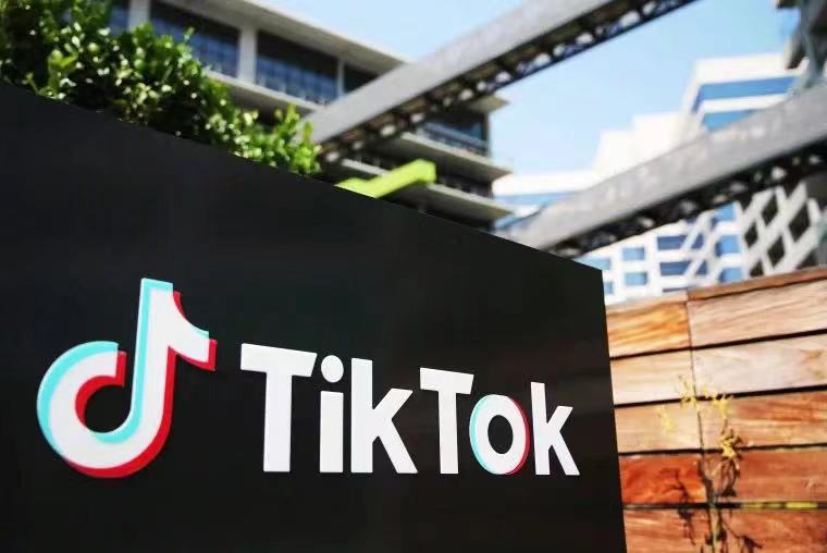 “绞杀”TikTok