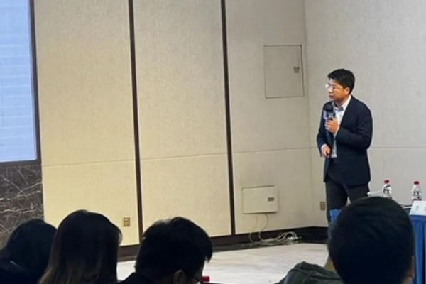 数字扁担亮相第七届万物生长大会优质推荐项目深杭闭门会，荣登“2023杭州准独角兽”榜单-36氪