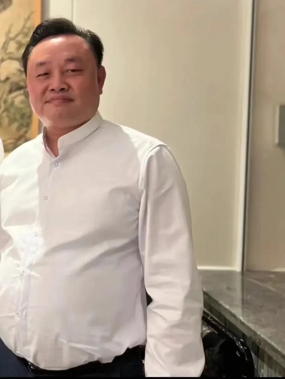 国美，离不开老赖黄光裕-36氪