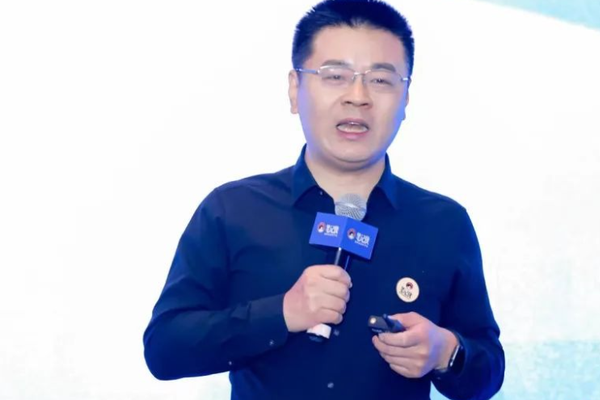 方军：每个人都应该理解AI，寻找自己的道路-36氪