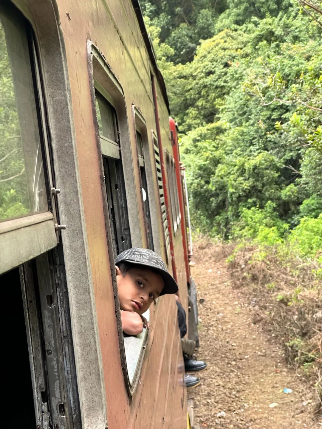 最近去这个国家的人，钱包差点被掏空-36氪