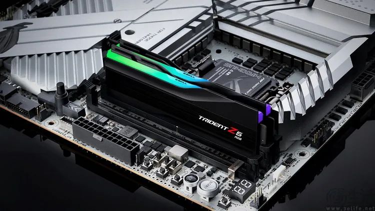 ROG Z790 APEX為了記憶體頻率不惜犧牲插槽數量
