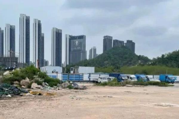 深圳打新“天花板”楼盘豪掷4800万求设计，周边有二手房业主报价约27万/平-36氪