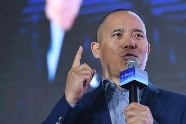 向松祚：这4类人，决定一个国家的命运-36氪