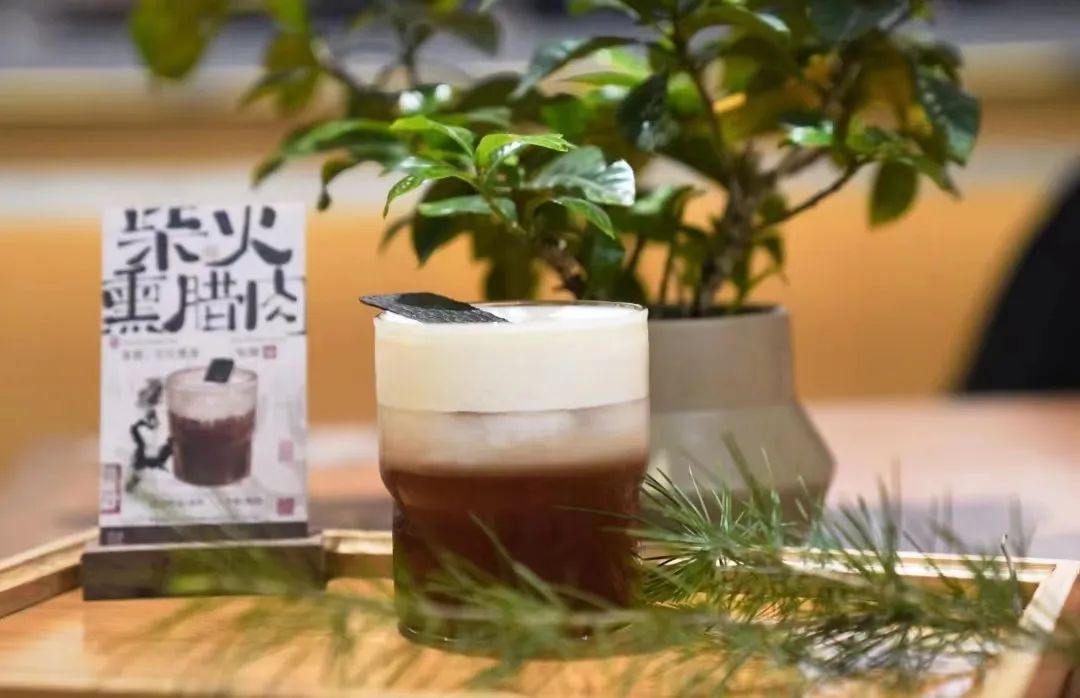 一款“鸡蛋花”单日卖出10万+杯，茶饮追香的思路变了(图7)