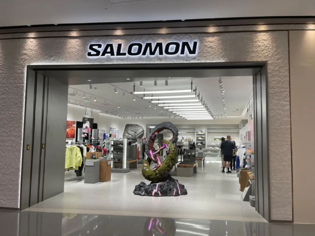 火爆全网的户外风,洗不掉你的"班味"