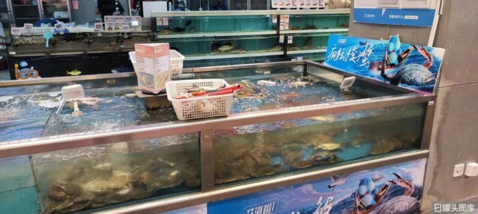 238元16个菜、保质期1年，你家年夜饭吃预制菜吗？(图8)