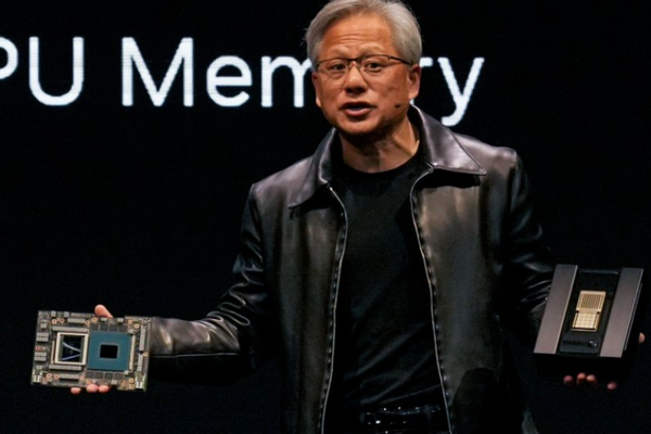 英伟达黄仁勋影响力到底有多大？或可一言决定AI竞赛胜负
