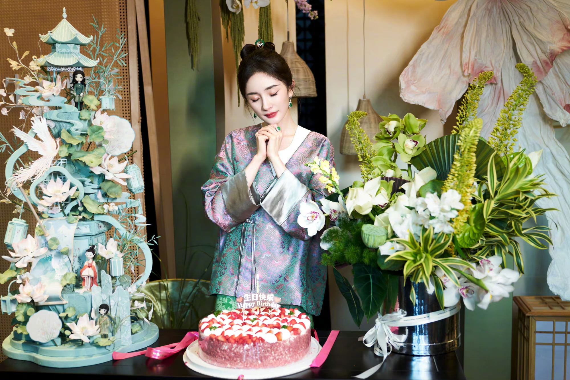 小红书带火的中式老钱风又被淘拼一锅端了