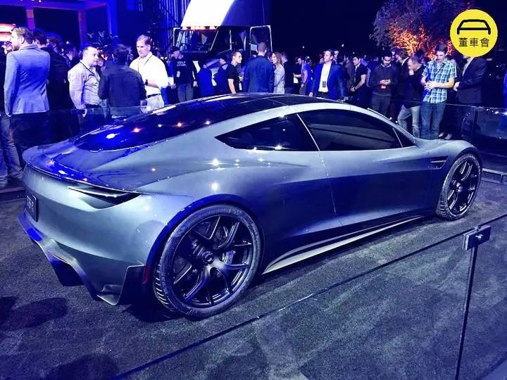 1秒破百特斯拉最强超跑联动spacex年内亮相