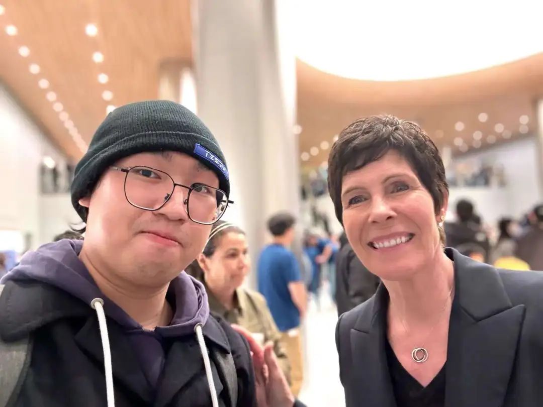 能让果粉排队12个小时，Apple Store有何魔力？(图10)