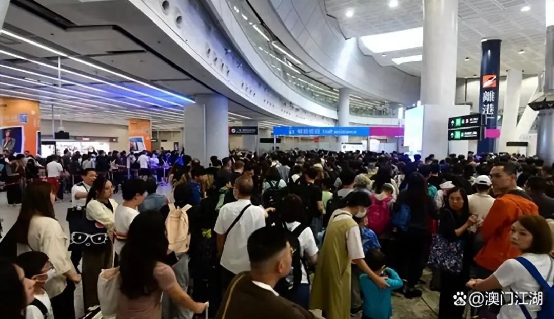 香港人买爆深圳，「反向代购」也赚疯了，背后反映了什么？(图1)