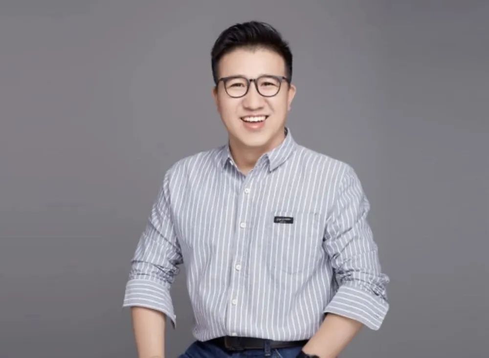 小鹏生活_小鹏_小鹏汽车何小鹏