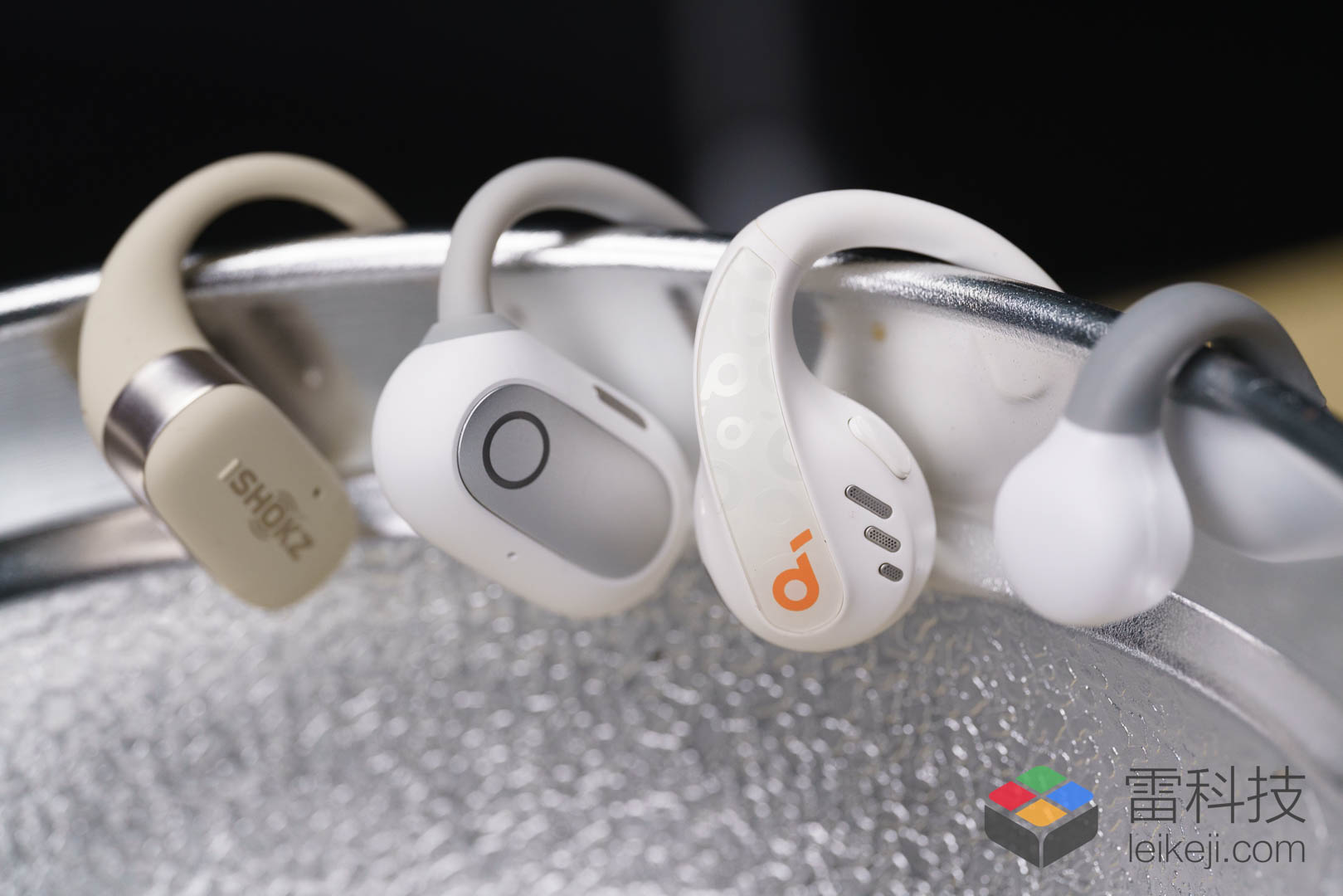 音频市场进入AI时代，开放式耳机终于迎来爆发期？