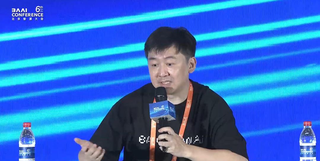 四家大模型顶流罕见同台：Scaling Law和AGI定义，都不是共识