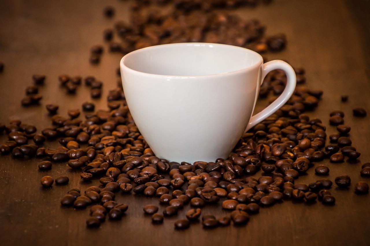 Manner咖啡冲上热搜，咖啡价格战的原罪如何避免？