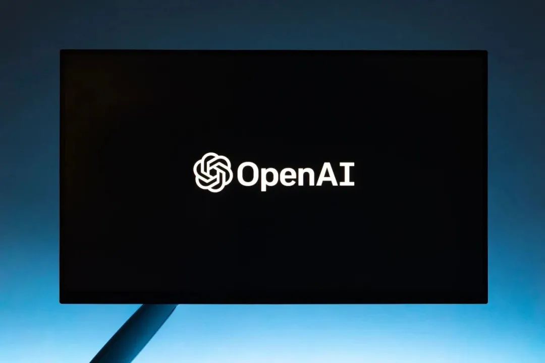 OpenAI在国内的两条应用之路走不通了？