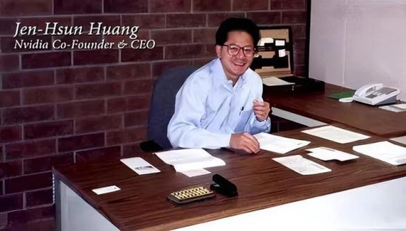 英伟达：一个万亿级故事的启示