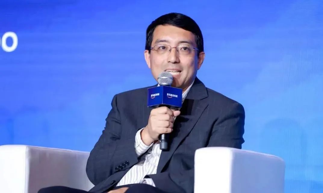 25位大厂高管转战生成式AI创业，吸金猛，不差钱，覆盖全产业链