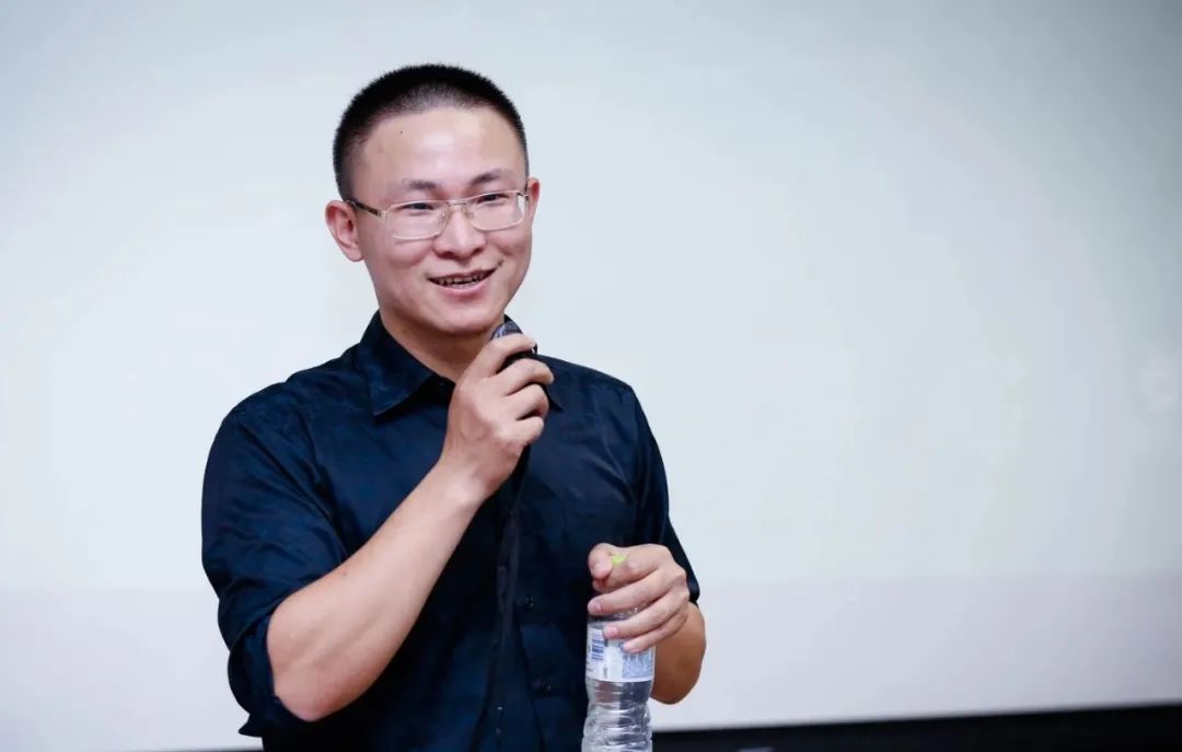 25位大厂高管转战生成式AI创业，吸金猛，不差钱，覆盖全产业链