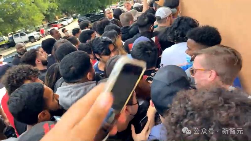 马斯克豪掷40亿训Grok-3，红杉高盛大泼冷水，AI收支鸿沟或已达5000亿美元