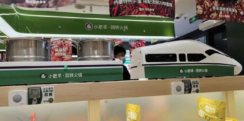 一年暴增4200家，攻占商场的“穷鬼食堂”，让海底捞都眼红插图7
