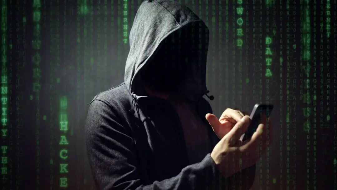 这些最懂电信诈骗的人，正在用 AI 反诈骗