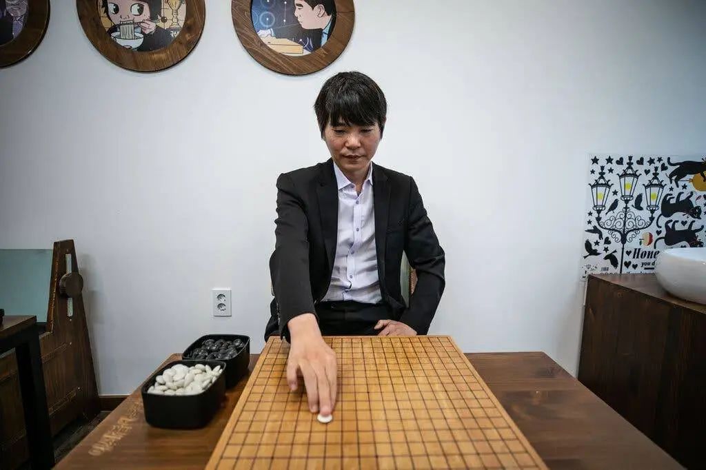 被 AlphaGo 击败的李世石，用 8 年重建崩塌的世界