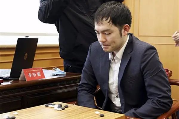 被 AlphaGo 击败的李世石，用 8 年重建崩塌的世界