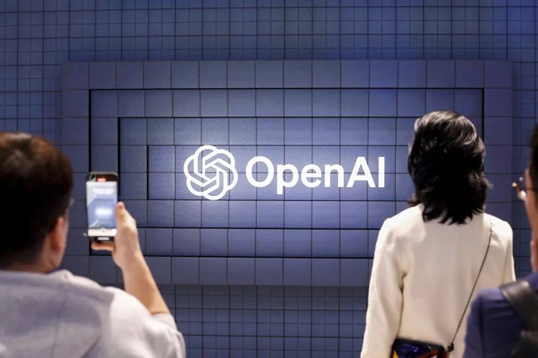 深夜重磅：曝 OpenAI 神秘模型「草莓」秋季推出，ChatGPT 或迎来今年最重大升级