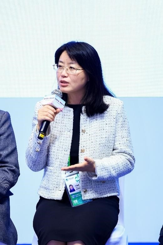 被诺奖偏爱的“AI+医疗”，在中国有了新解法