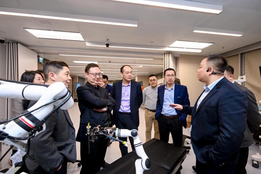 香港智潮涌动，引领AI医疗新航向