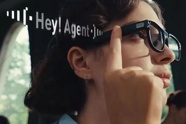 打破行业「不可能三角」，AR+AI眼镜何以成为下一代翻译硬件？