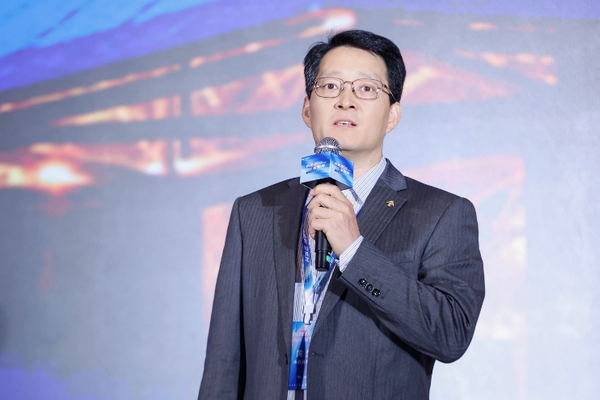 中欧国际工商学院金融学教授黄生：贸易战变局下中国企业出海的破局之道与全球化路径|2025出海大会