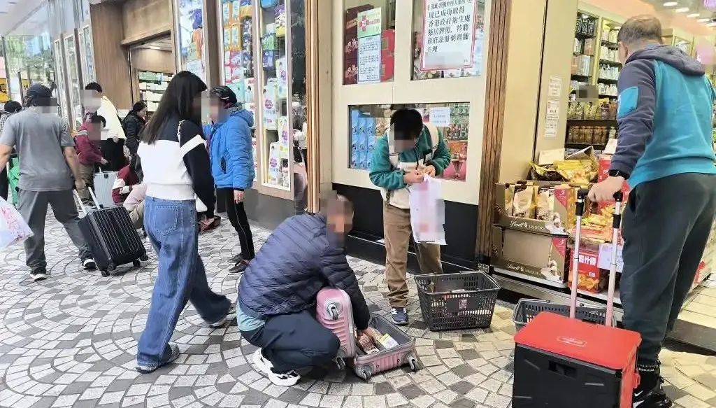 在线播放电影我愿意{getone name="diy:fuhao"}香港人北上消费热潮继续{getone name="diy:fuhao"}大内静子中出在线播放