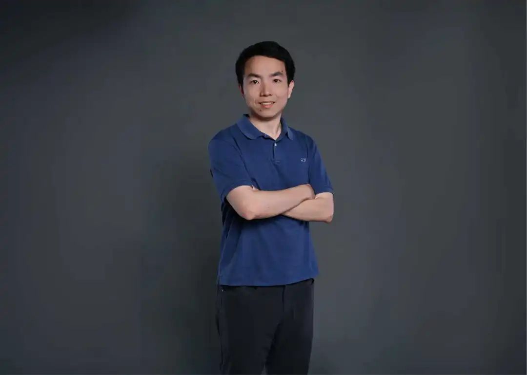 黑色情侣款手链-不乏各种酷炫的Demo展现-QQ号被色情冻结