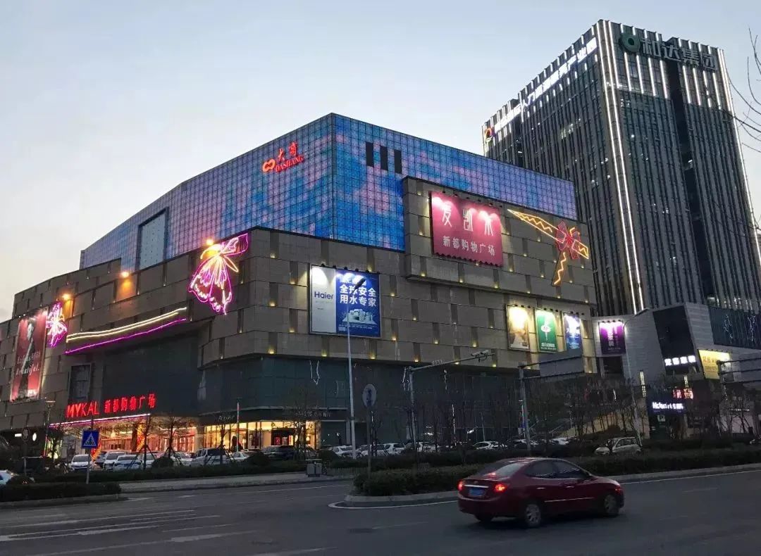 罗森进驻青岛！能避开迷你岛、便利蜂折戟的命运吗？